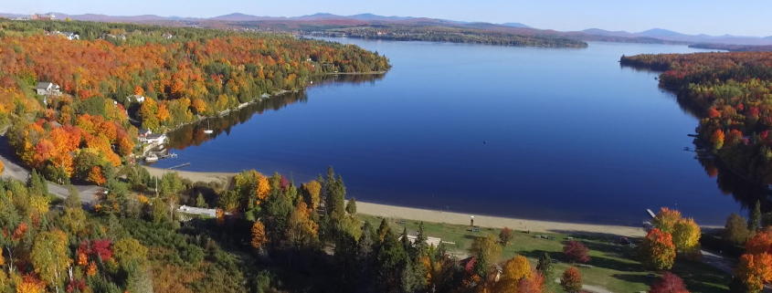 Le lac Mégantic en automne