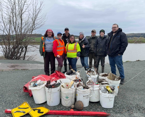 Une douzaine de personnes ont retirés 205 livres des berges de la rivière Chaudière, à Saint-Joseph-de-Beauce!